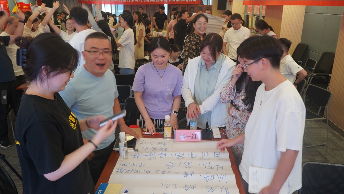 1726279943661818.png 444.png